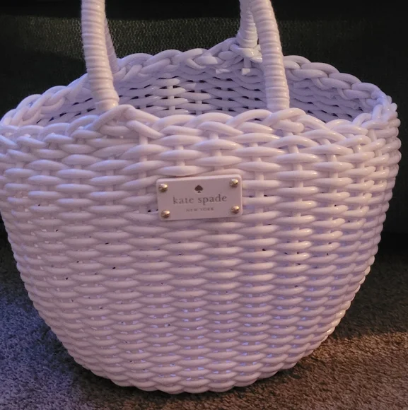 Kate Spade Elegant White Wicker Woven Bag! - Picture 6 of 6